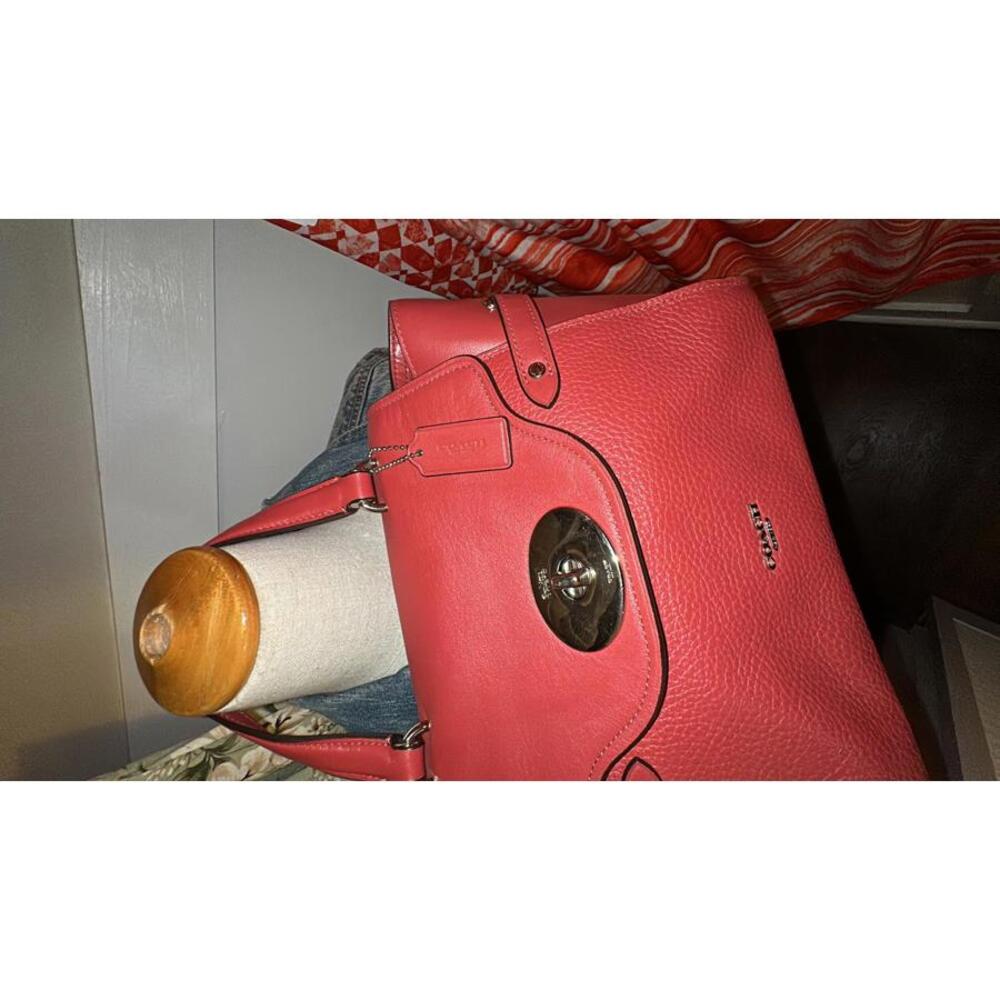 Coach F32106 Blake Flap Carryall in Vermillion Red - Picture 9 of 13